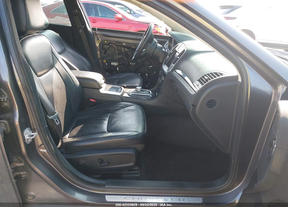 2017 CHRYSLER 300C VIN: 2C3CCAEG9HH552463
