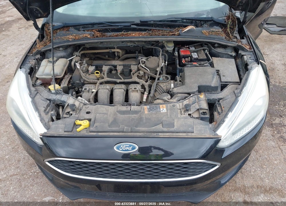 2015 FORD FOCUS VIN: 1FADP3F27FL204413