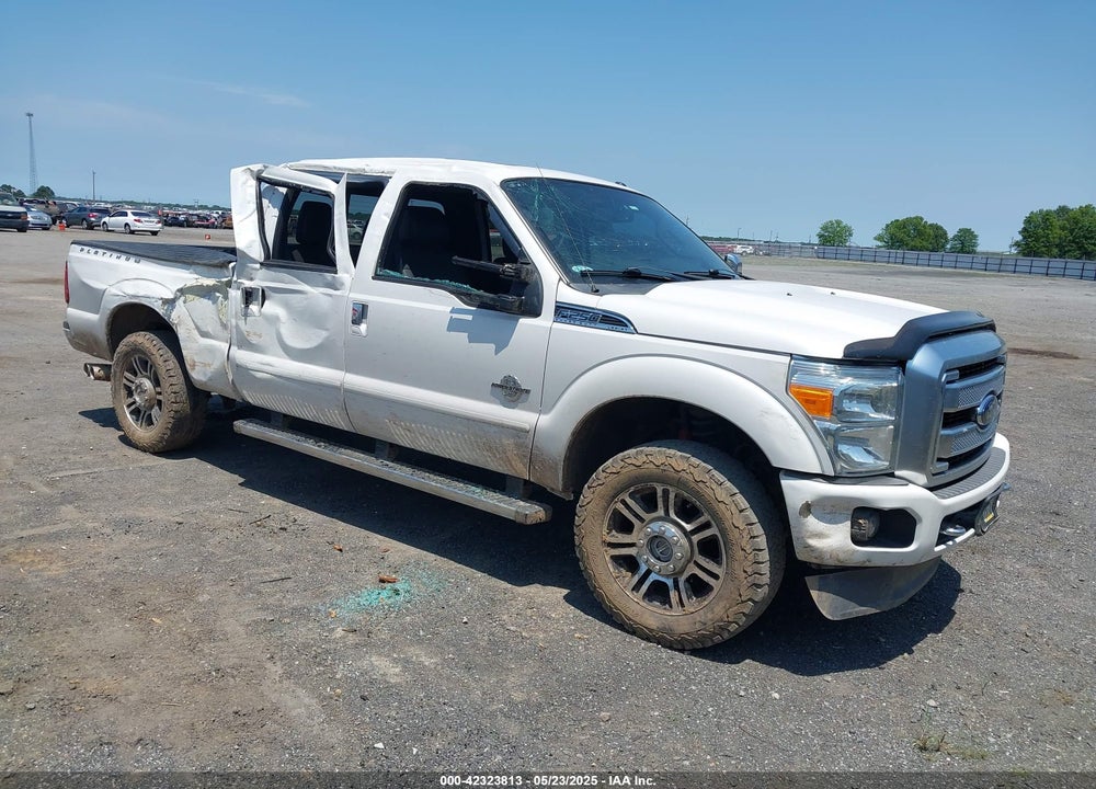 2013 FORD F-250 LARIAT VIN: 1FT7W2BT6DEB55273