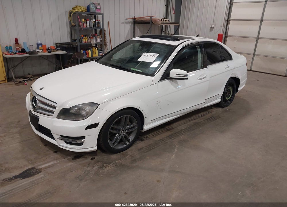 2013 MERCEDES-BENZ C CLASS VIN: WDDGF8AB3DR297543