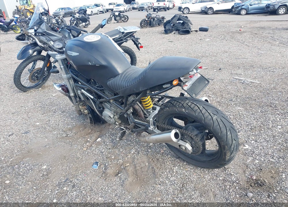 2003 DUCATI MONSTER 800 VIN: ZDM1RAANX3B034065