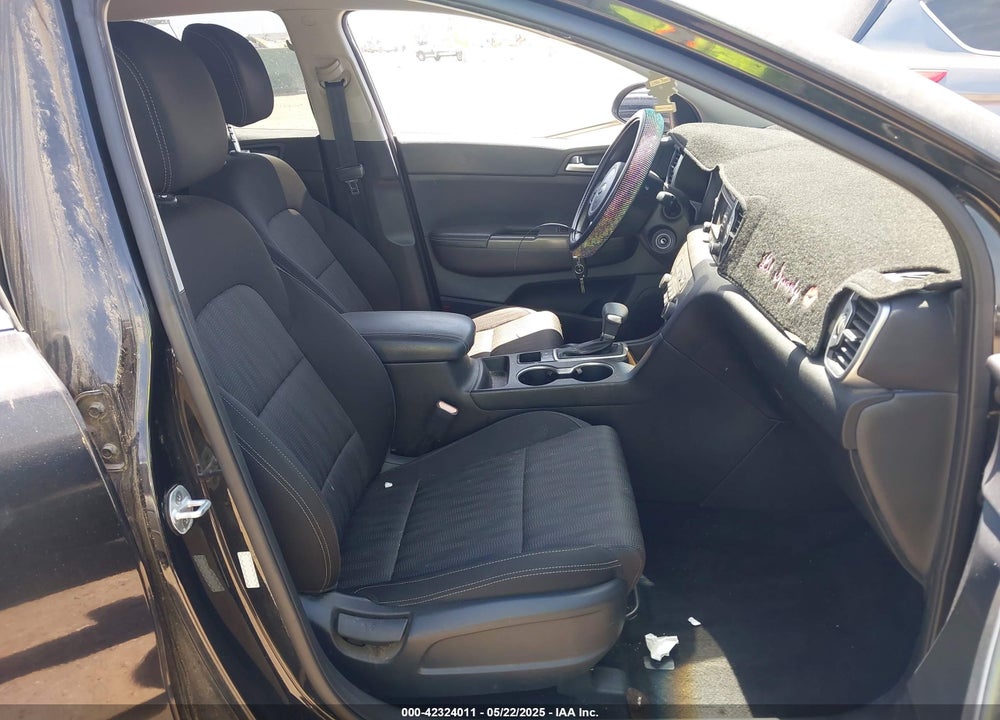 2017 KIA SPORTAGE VIN: KNDPM3AC4H7067460