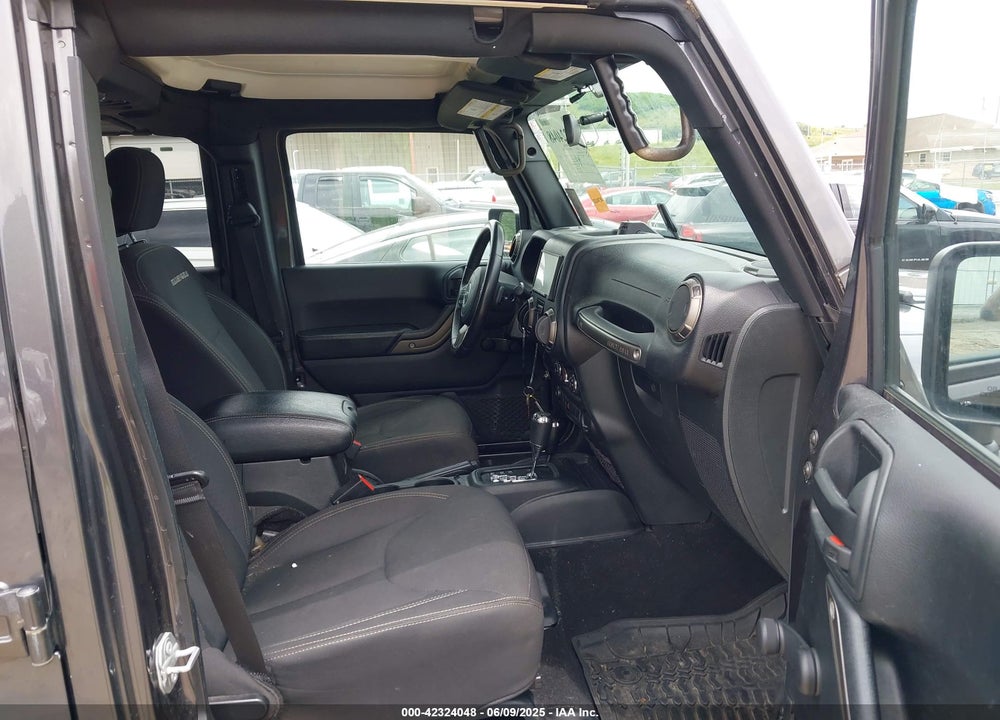 2018 JEEP WRANGLER JK UNLIMITED GOLDEN EAGLE 4X4 VIN: 1C4BJWDG6JL871422