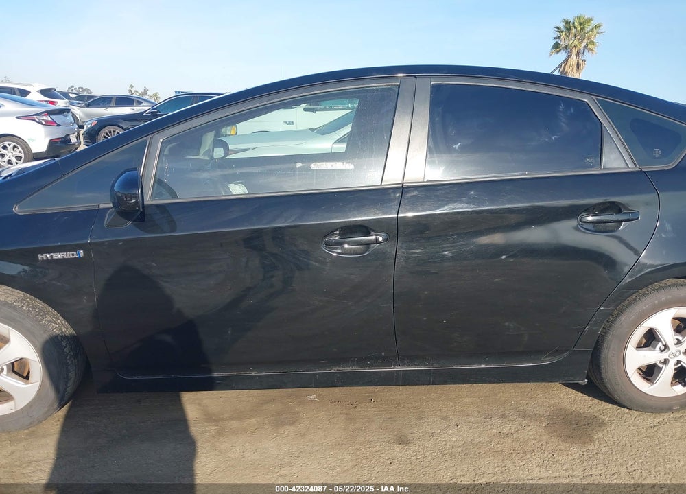 2010 TOYOTA PRIUS III VIN: JTDKN3DUXA0129745