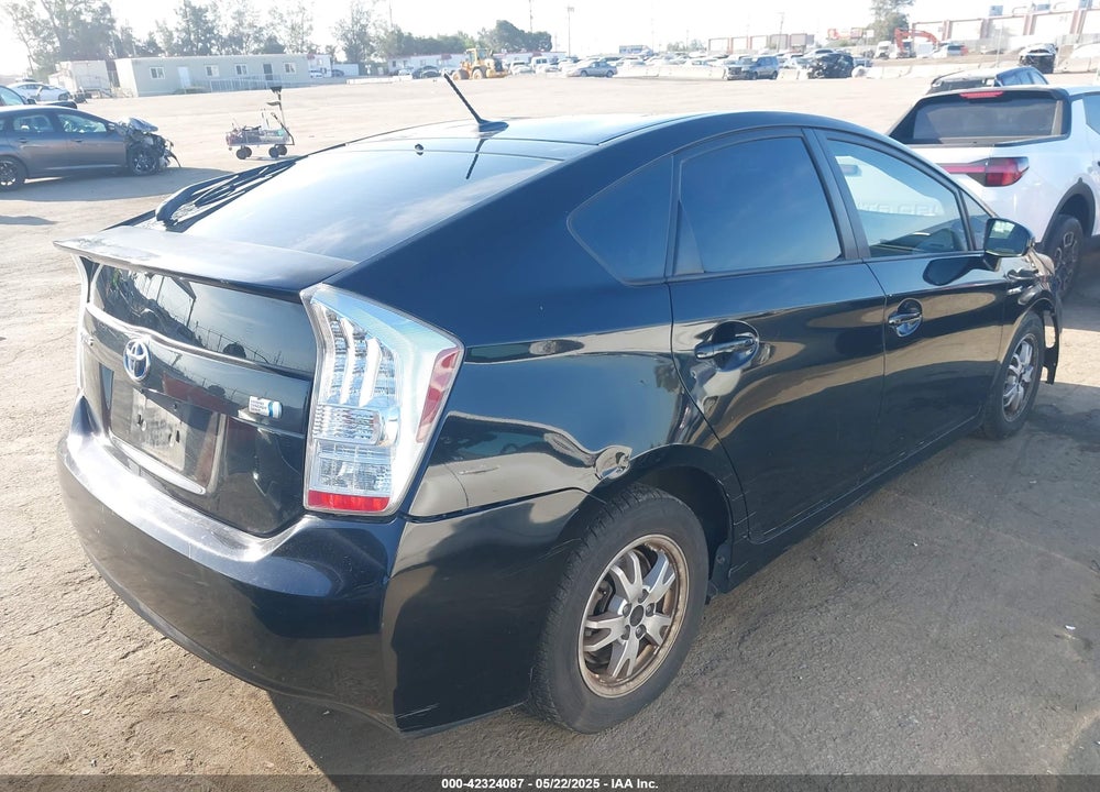 2010 TOYOTA PRIUS III VIN: JTDKN3DUXA0129745