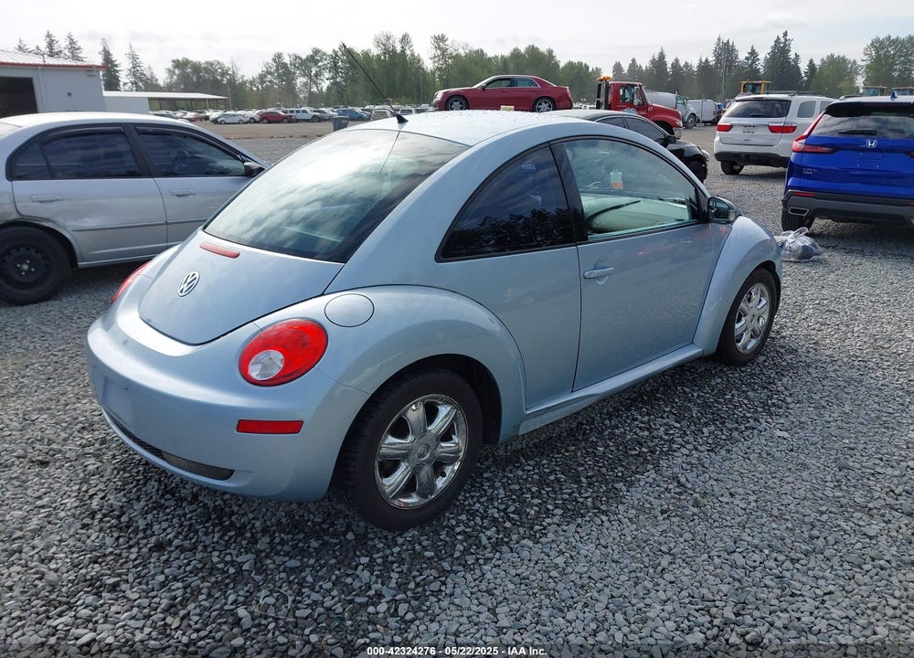 2010 VOLKSWAGEN NEW BEETLE VIN: 3VWPG3AG9AM020315