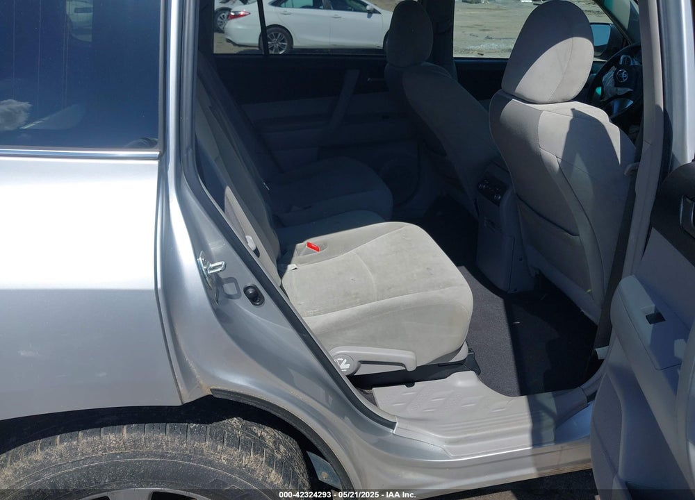 2012 TOYOTA HIGHLANDER VIN: 5TDZK3EH6CS061582