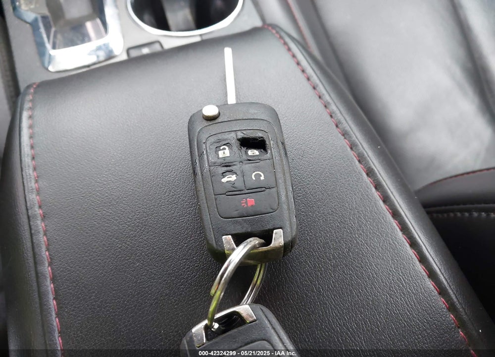 2013 CHEVROLET EQUINOX VIN: 2GNFLNEK2D6211200