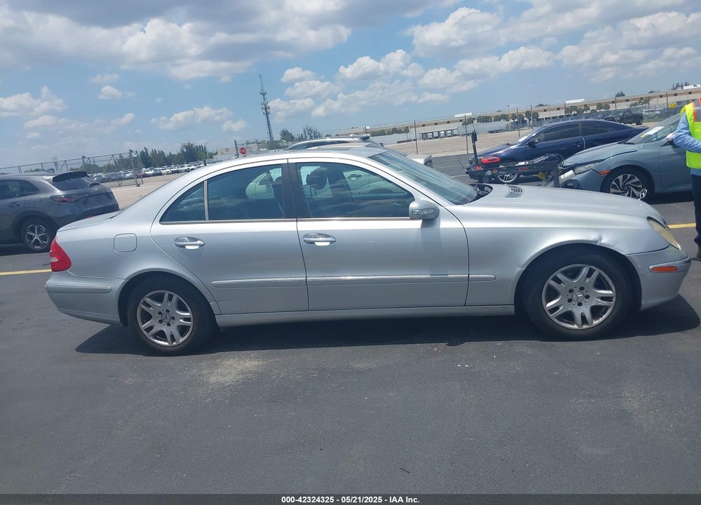2005 MERCEDES-BENZ E 320 VIN: WDBUF65J95A641555