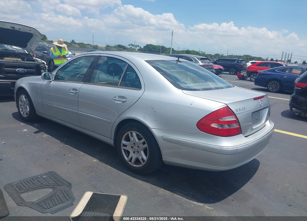 2005 MERCEDES-BENZ E 320 VIN: WDBUF65J95A641555