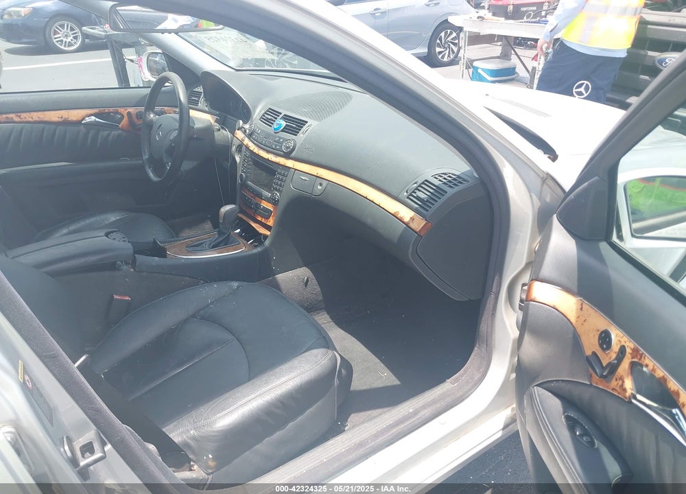 2005 MERCEDES-BENZ E 320 VIN: WDBUF65J95A641555