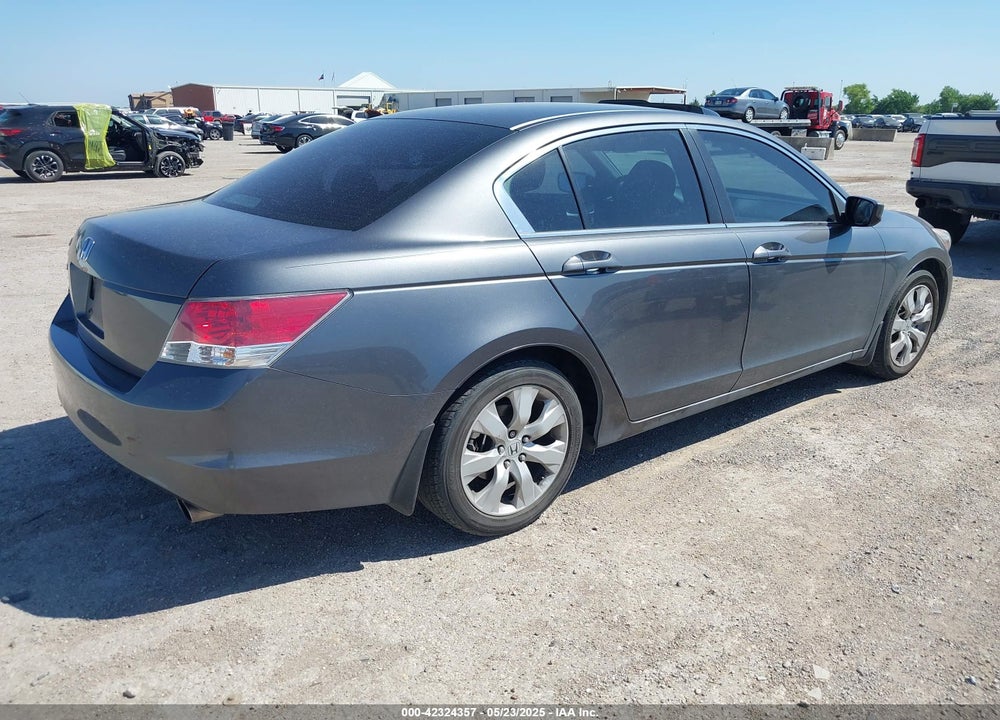 2010 HONDA ACCORD 2.4 EX VIN: 1HGCP2F74AA000833