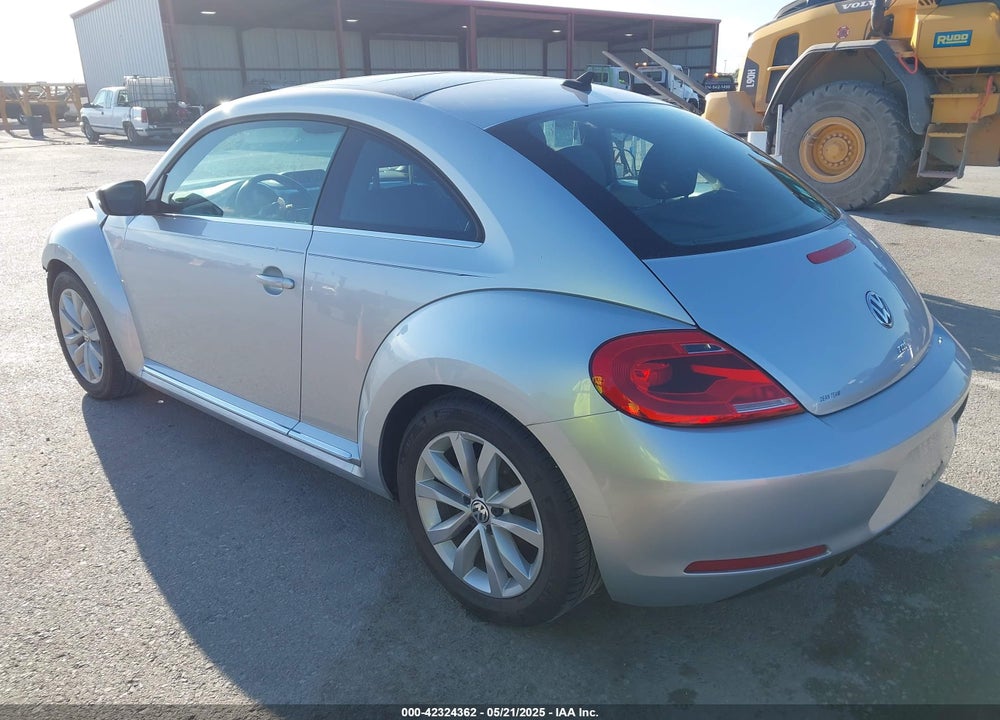 2013 VOLKSWAGEN BEETLE 2.0L TDI VIN: 3VWJL7AT1DM626511