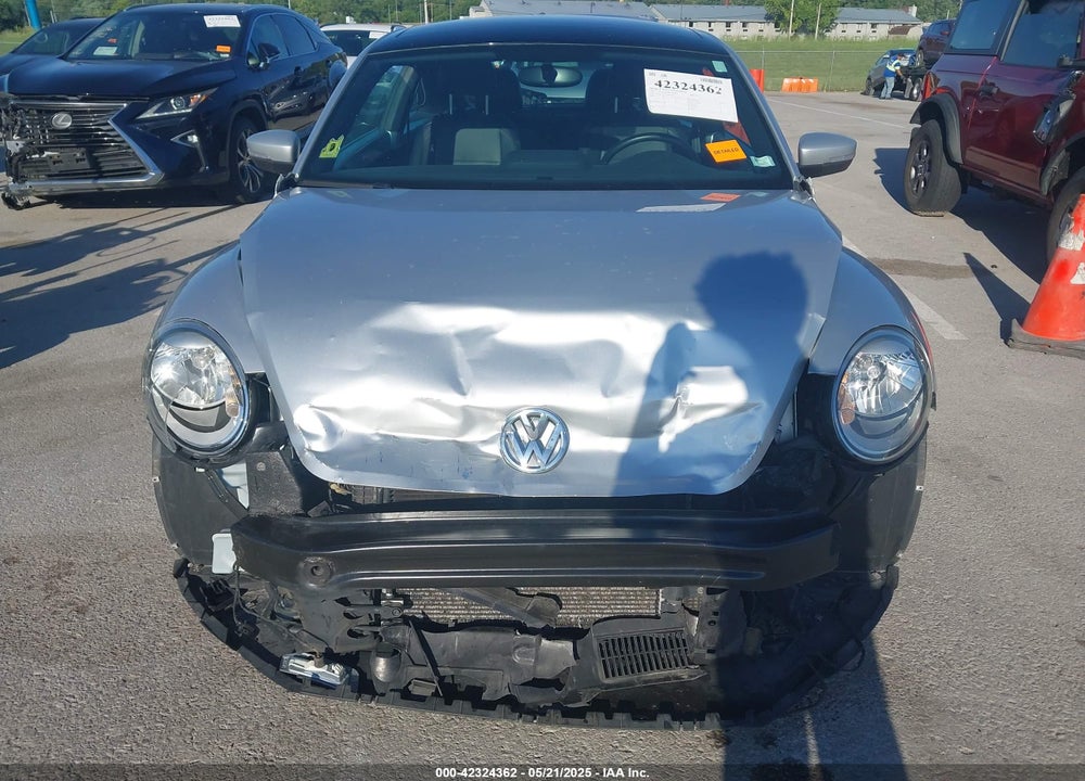 2013 VOLKSWAGEN BEETLE 2.0L TDI VIN: 3VWJL7AT1DM626511