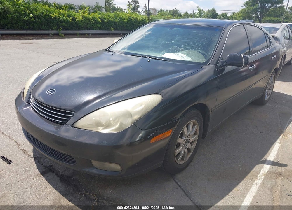 2002 LEXUS ES 300 VIN: JTHBF30G925030477