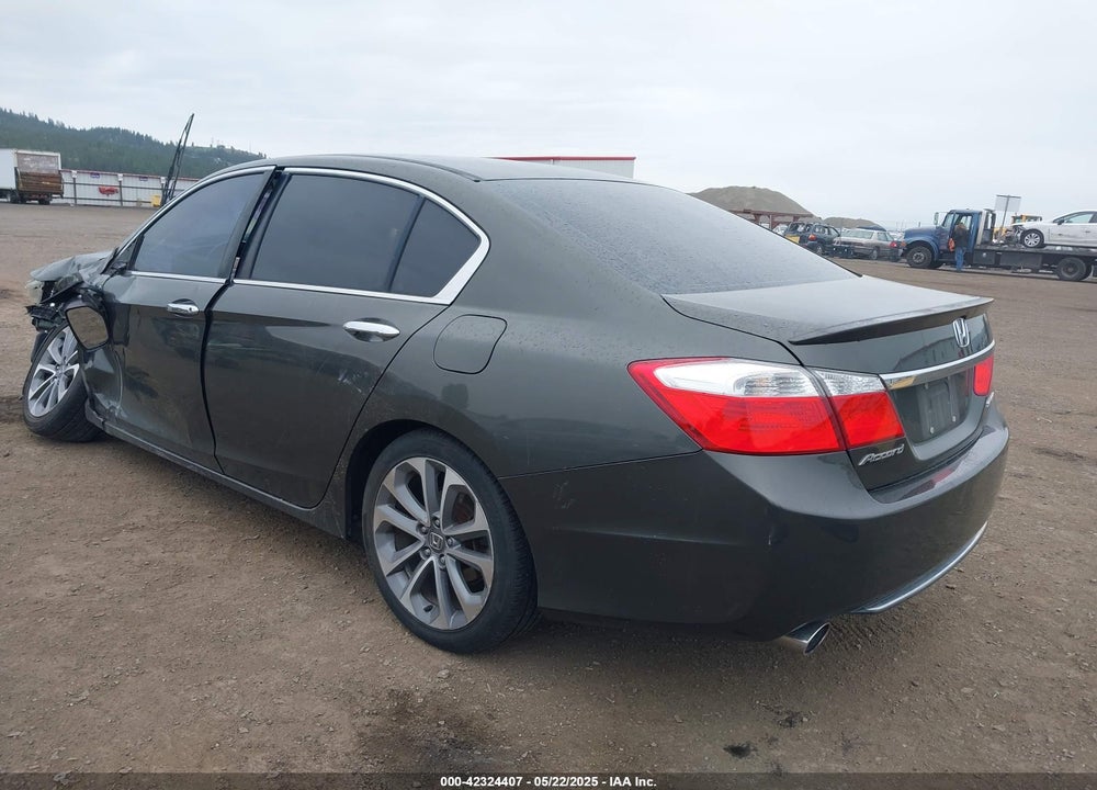 2015 HONDA ACCORD VIN: 1HGCR2F54FA134614