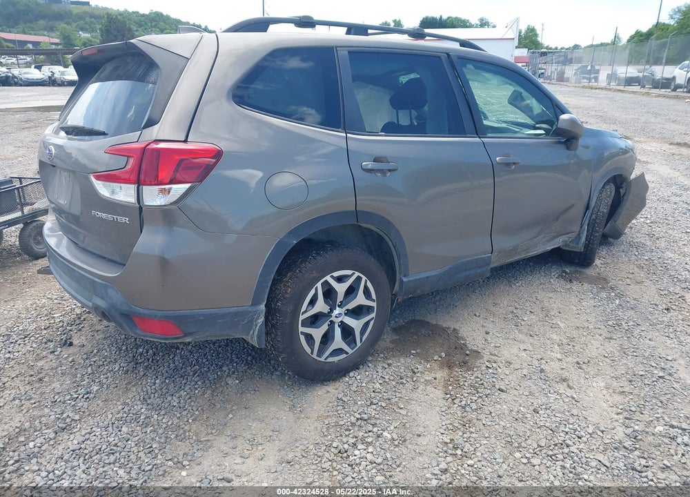 2019 SUBARU FORESTER VIN: JF2SKAGC5KH553063
