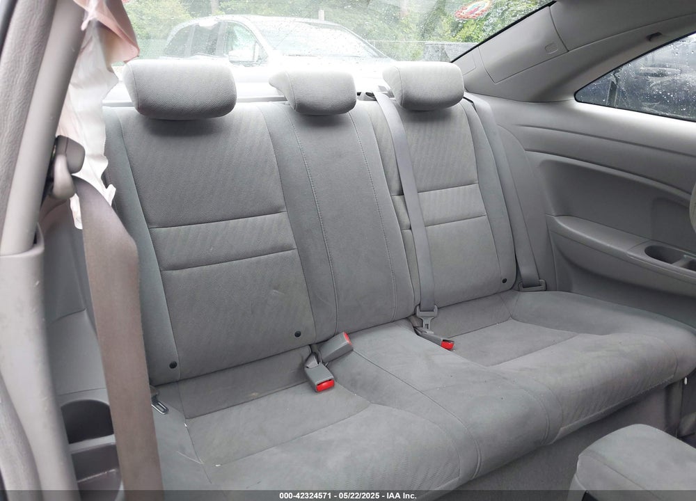 2010 HONDA CIVIC LX VIN: 2HGFG1B68AH517509