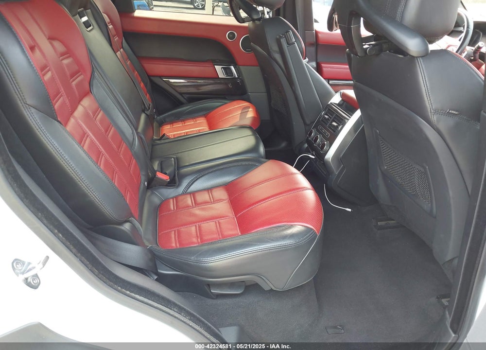 2017 LAND ROVER RANGE ROVER SPORT VIN: SALWV2FE9HA130030