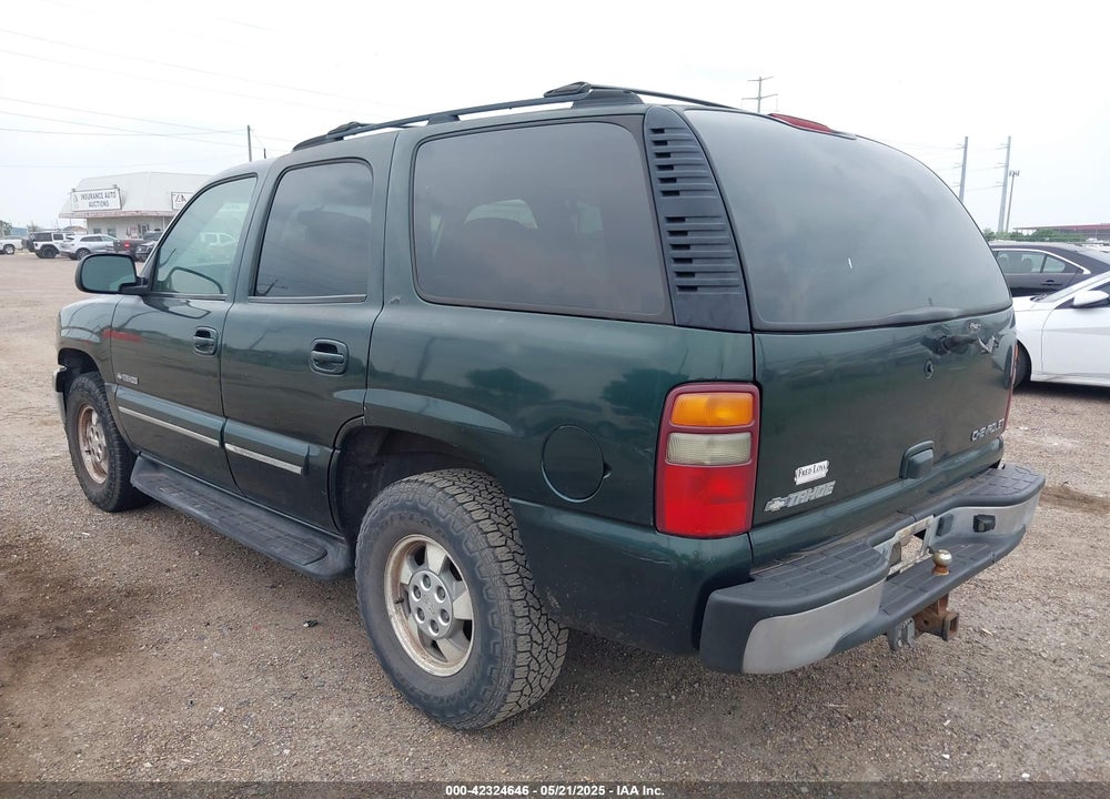 2002 CHEVROLET TAHOE LT VIN: 1GNEC13ZX2R279380
