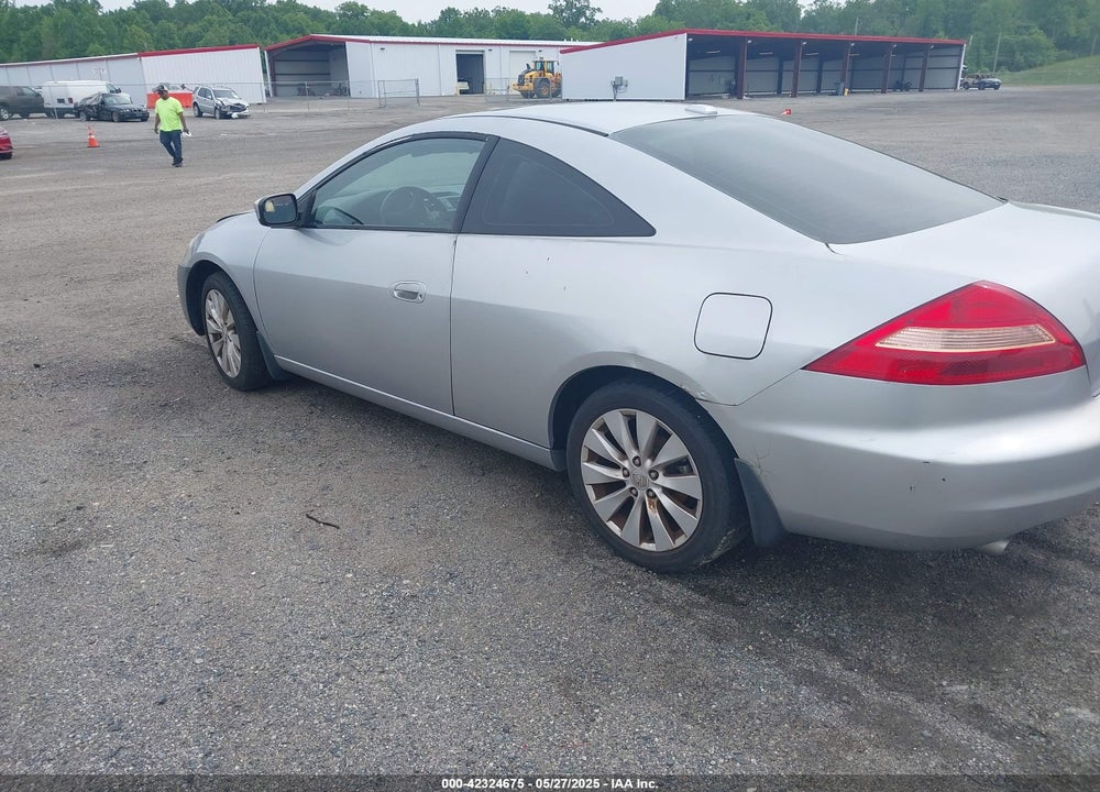 2004 HONDA ACCORD 3.0 EX VIN: 1HGCM82794A013972