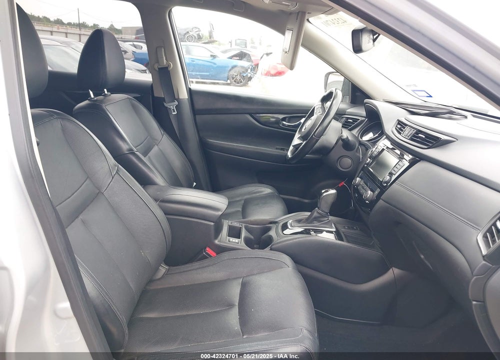 2018 NISSAN ROGUE VIN: JN8AT2MV5JW321001
