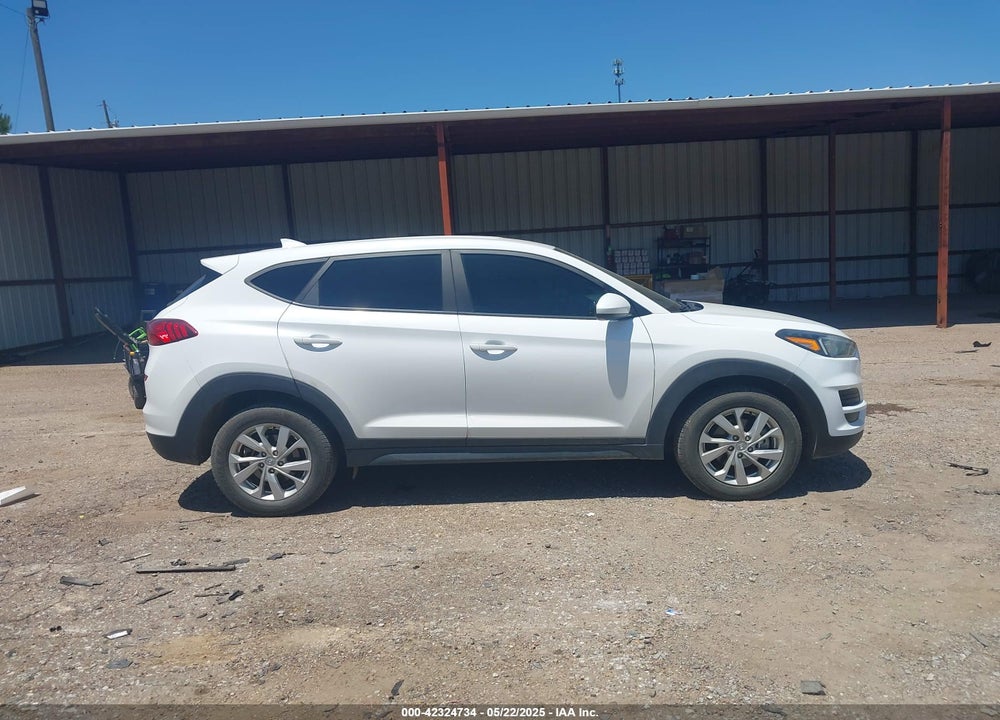 2020 HYUNDAI TUCSON VIN: KM8J23A47LU117892
