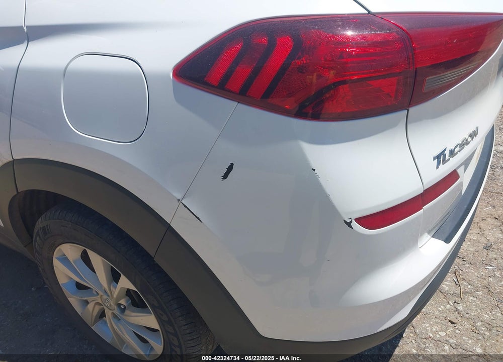2020 HYUNDAI TUCSON VIN: KM8J23A47LU117892