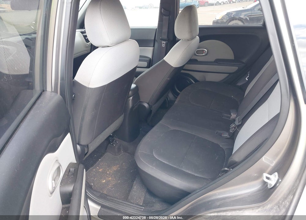 2016 KIA SOUL VIN: KNDJN2A29G7309761
