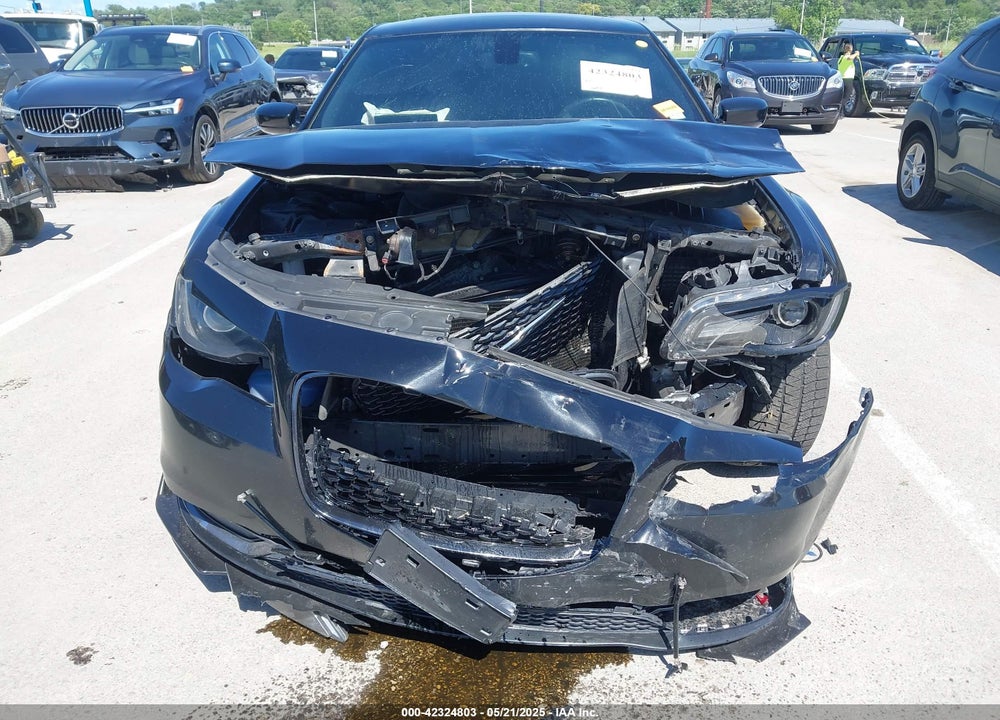 2016 CHRYSLER 300 VIN: 2C3CCAGG7GH244199