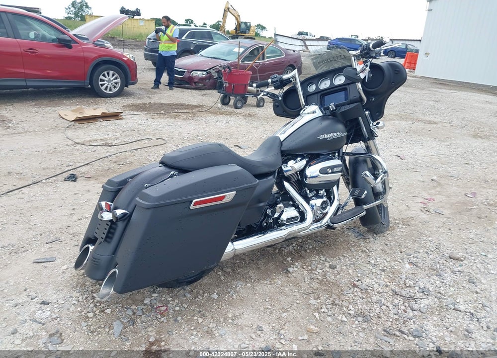 2020 HARLEY-DAVIDSON FLHX VIN: 1HD1KBC1XLB610753