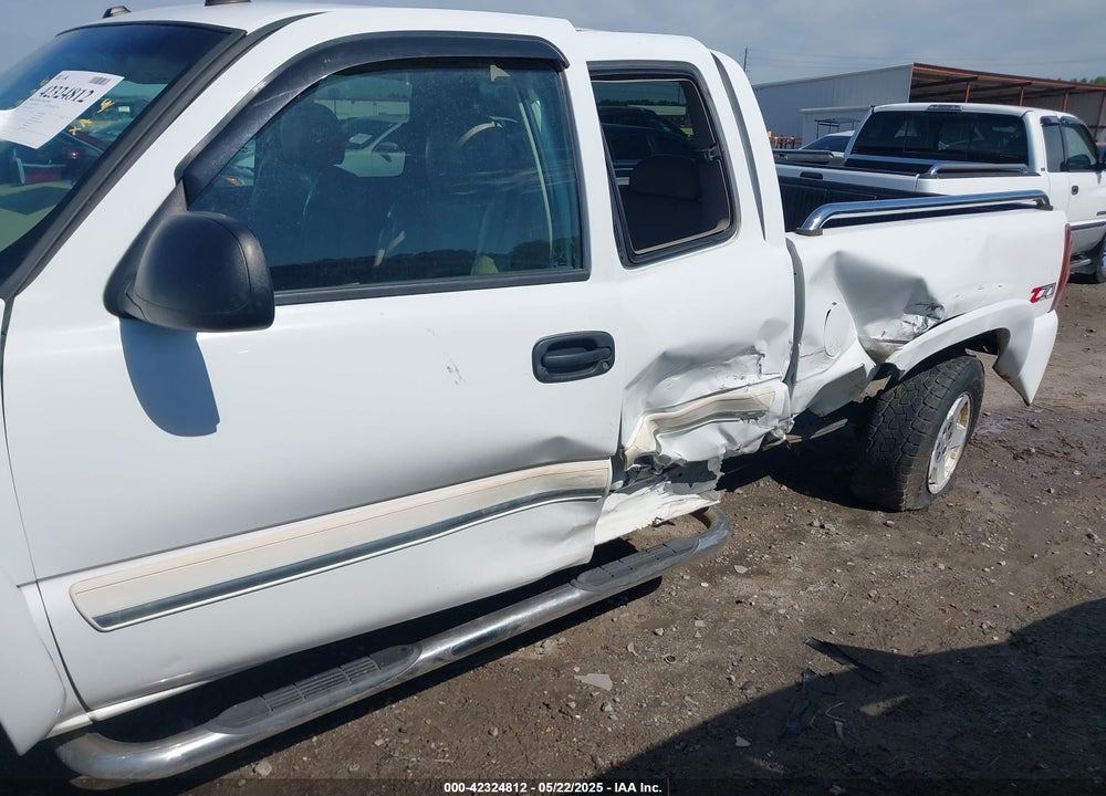 2004 CHEVROLET SILVERADO 1500 Z71 VIN: 1GCEK19TX4E103857