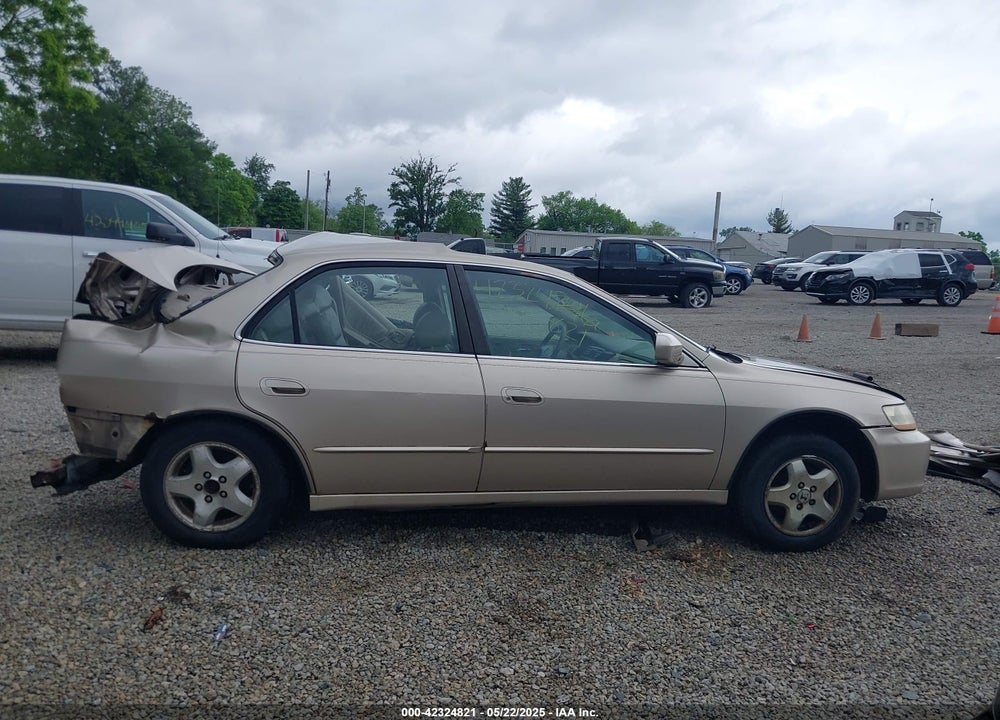 2000 HONDA ACCORD VIN: 1HGCG165XYA035976