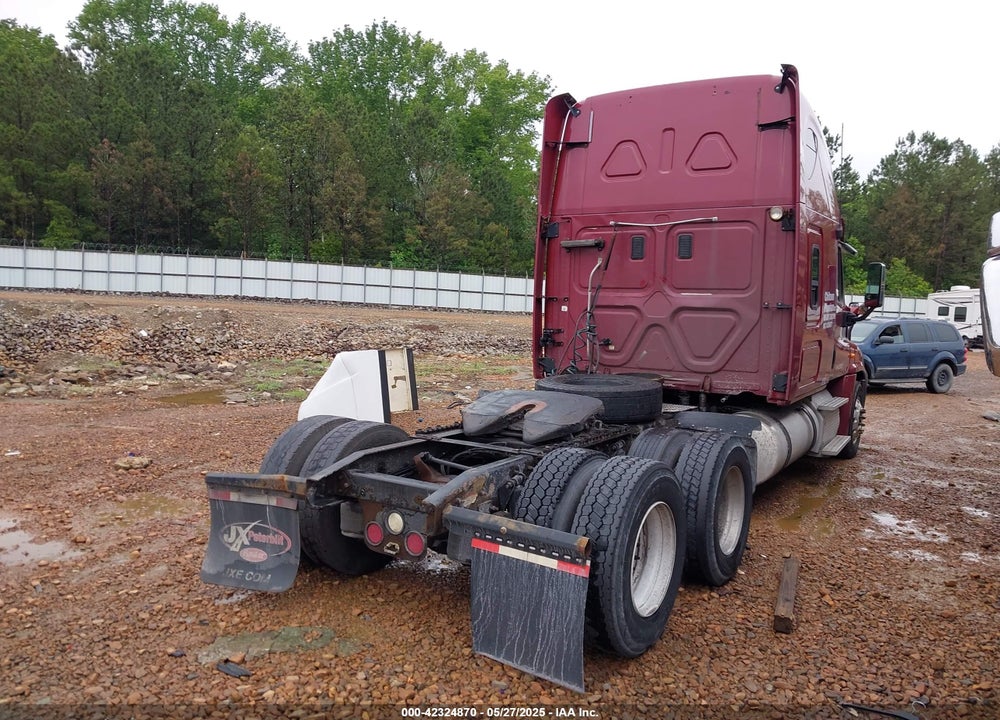 2012 FREIGHTLINER CASCADIA 125 VIN: 1FUJGLDR3CLBK4837