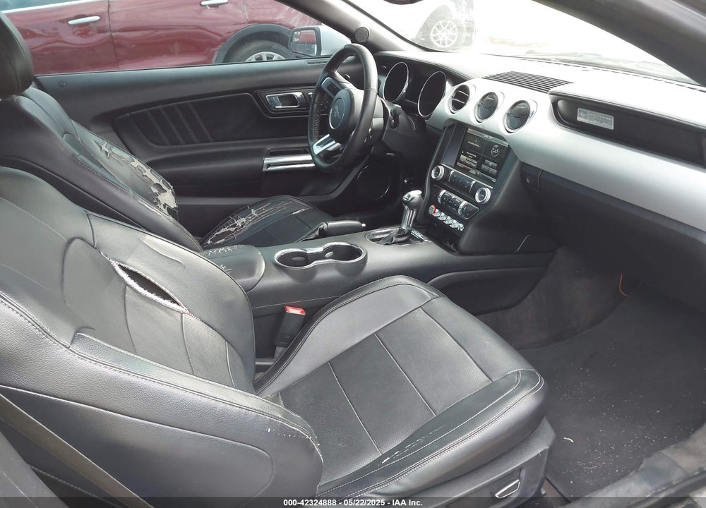 2015 FORD MUSTANG VIN: 1FATP8UH1F5343733