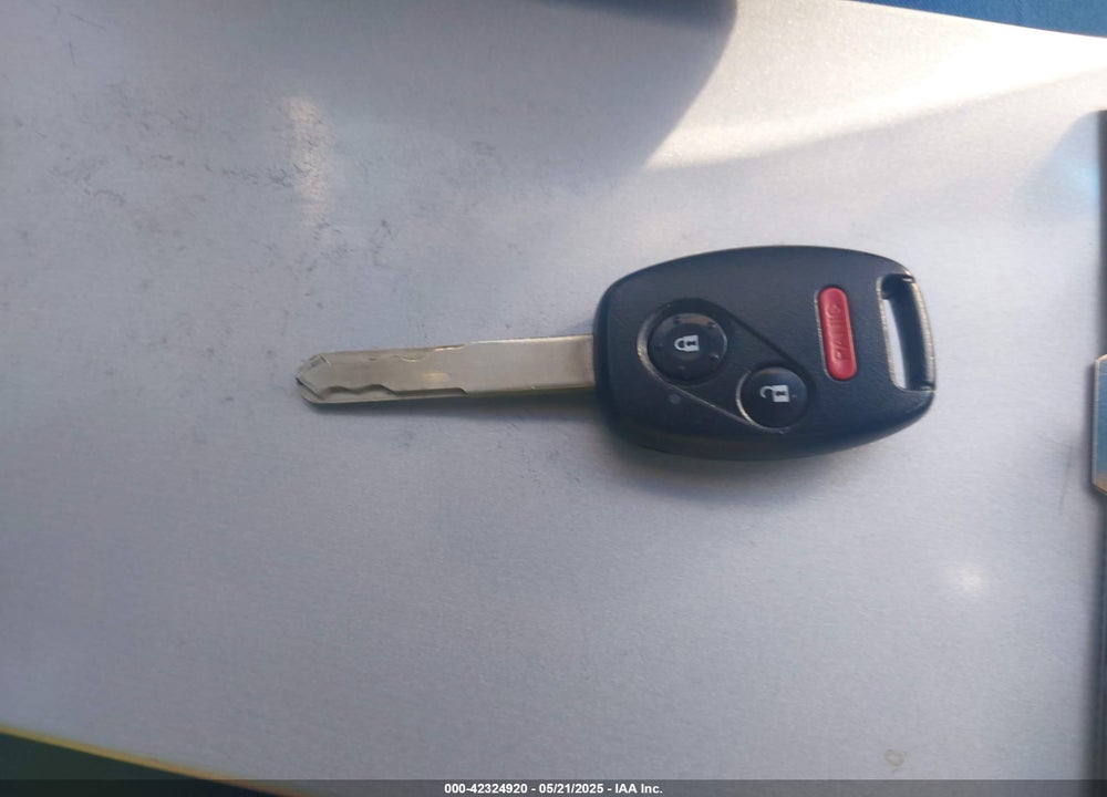 2006 HONDA PILOT VIN: 5FNYF28596B034929