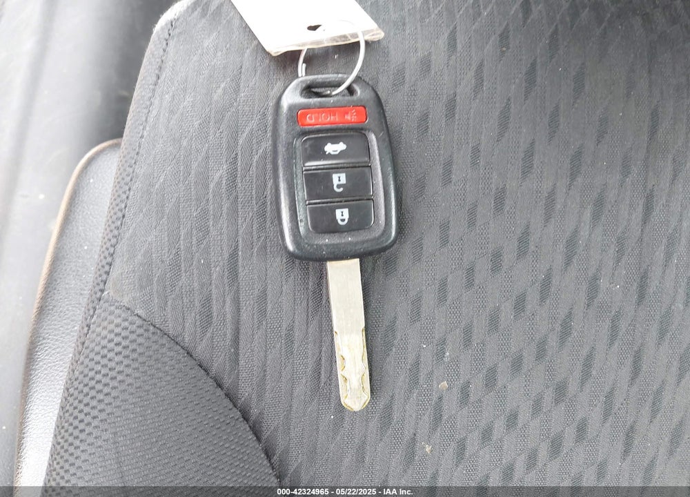 2014 HONDA CIVIC VIN: 2HGFB2F53EH501472
