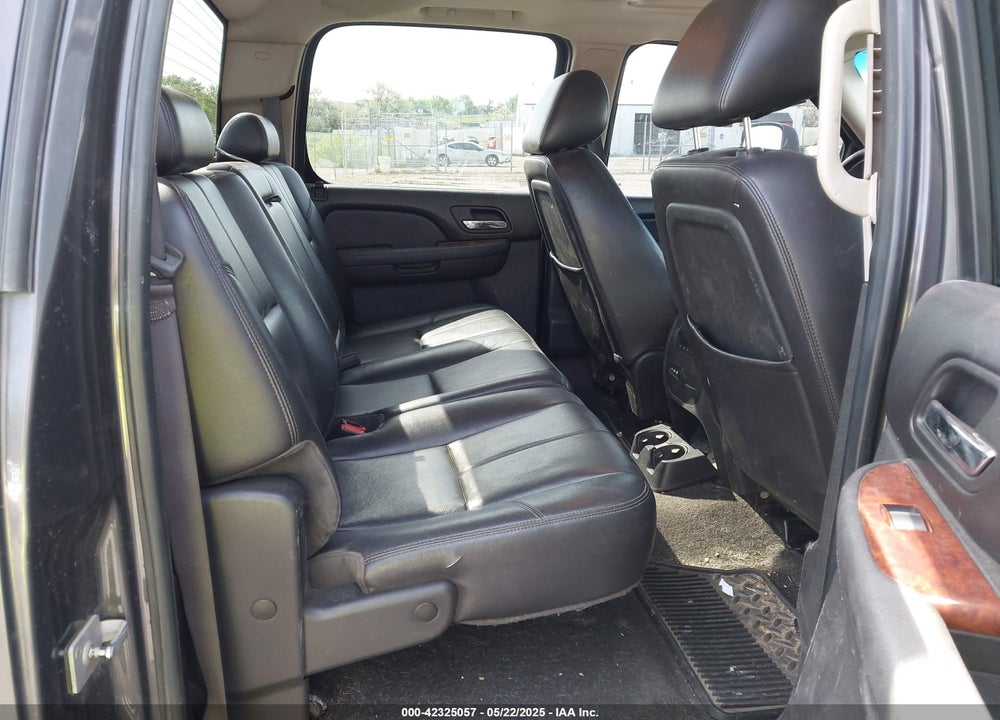 2010 CHEVROLET SILVERADO 2500HD LTZ VIN: 1GC4KYB6XAF115618