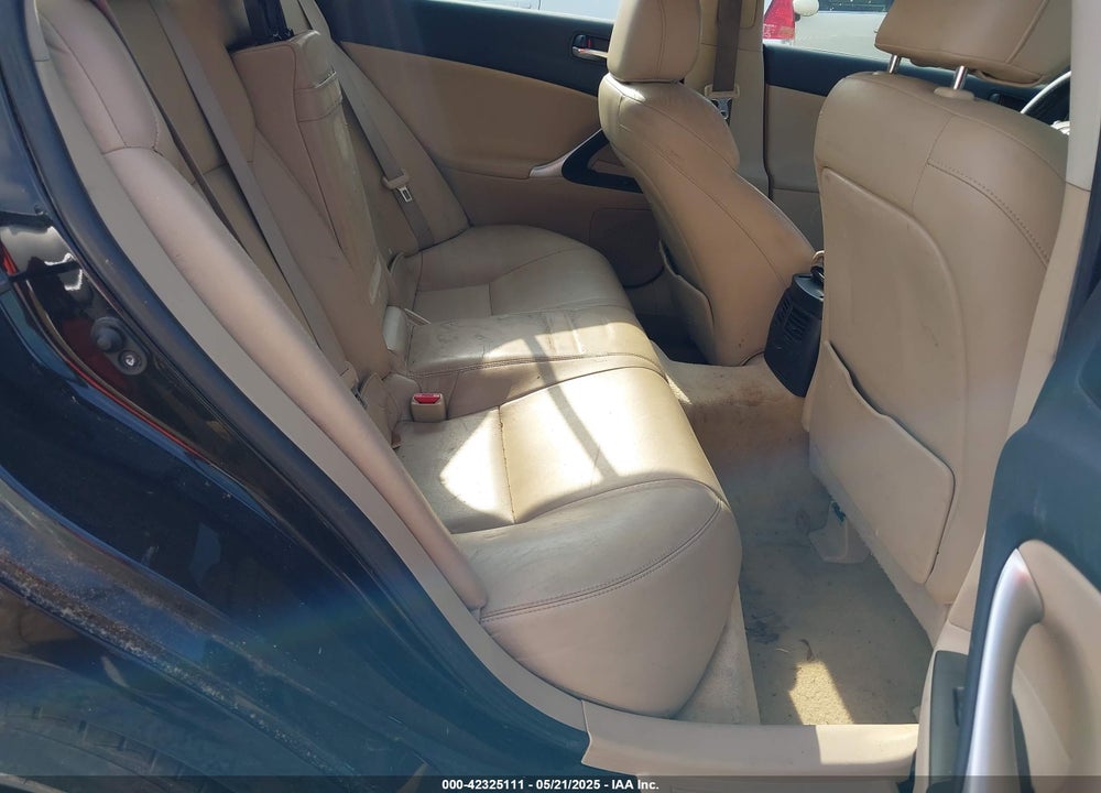 2007 LEXUS IS 250 VIN: JTHBK262175040266