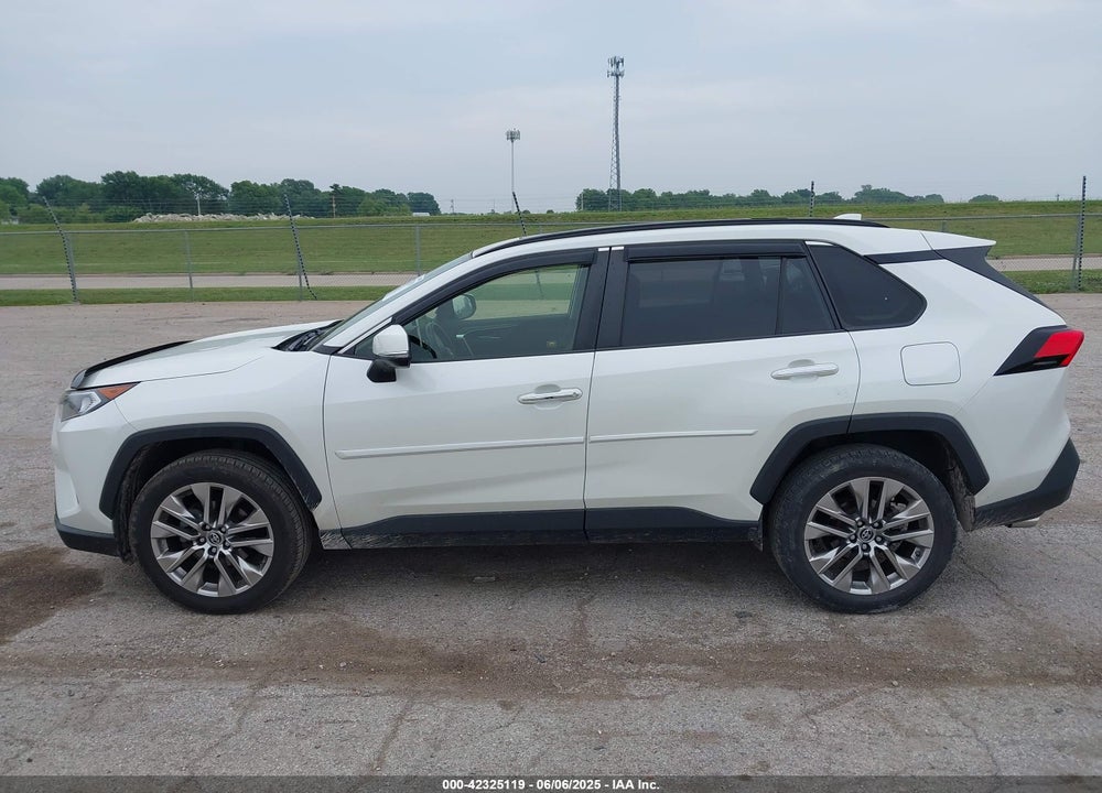 2019 TOYOTA RAV4 VIN: JTMN1RFV3KD503494