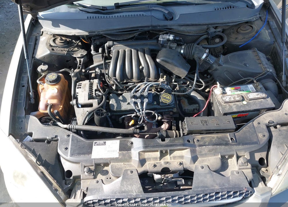2002 FORD TAURUS SES VIN: 1FAFP55272G263065