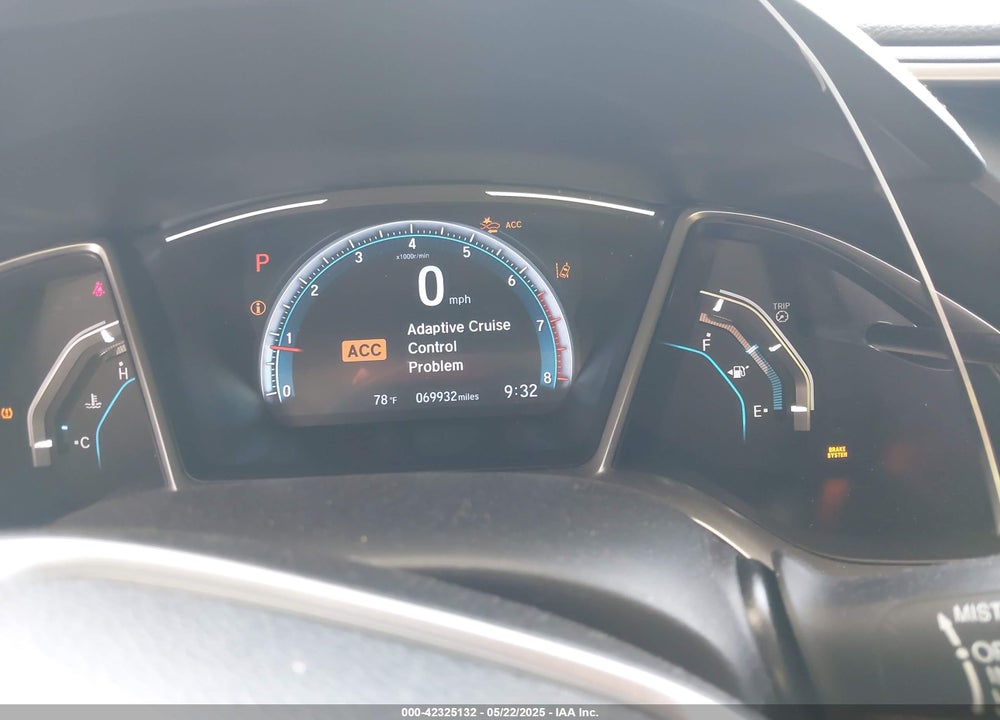 2019 HONDA CIVIC EX VIN: 19XFC1F32KE015439