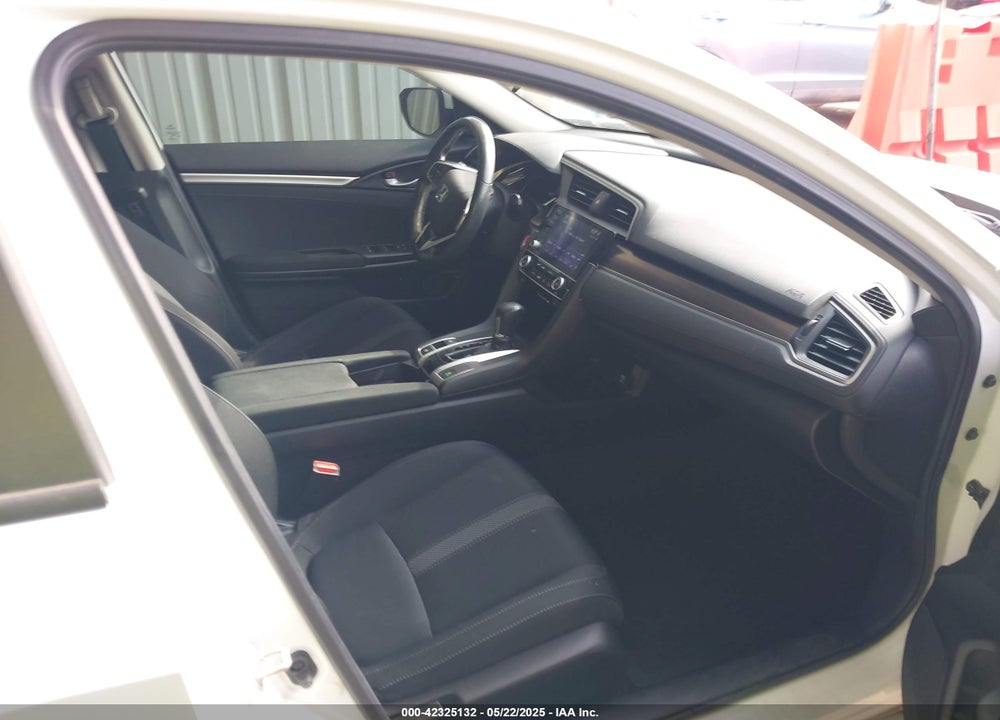 2019 HONDA CIVIC EX VIN: 19XFC1F32KE015439
