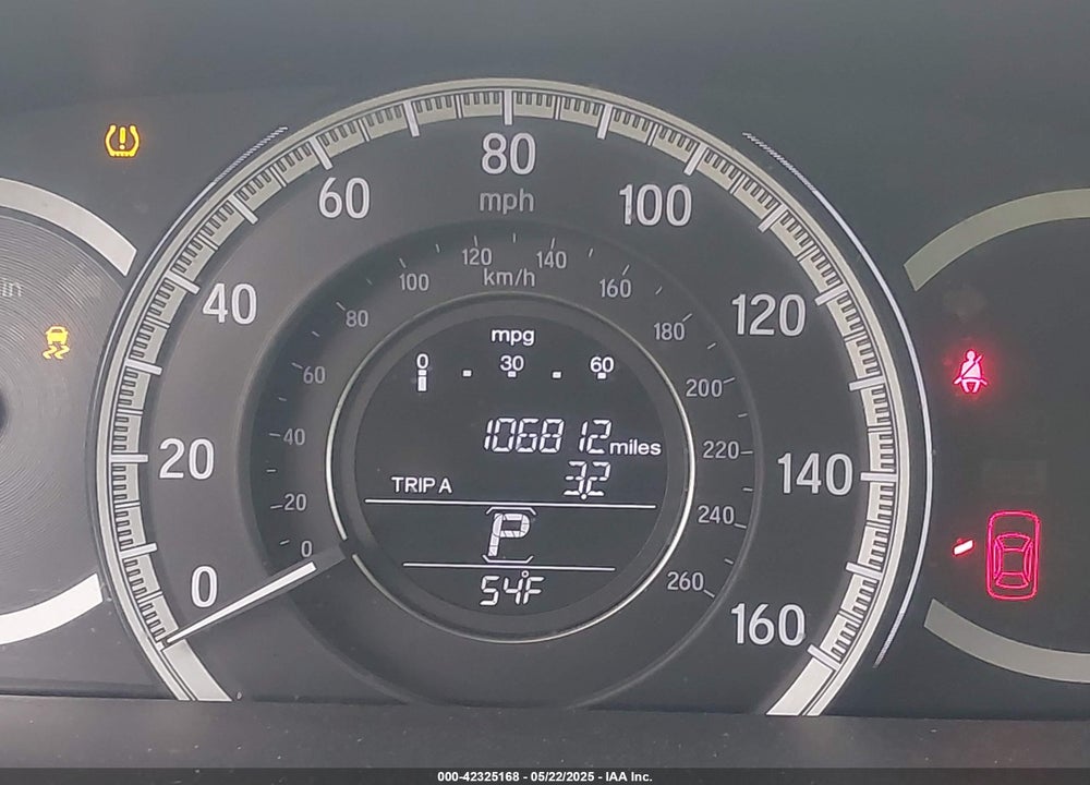 2017 HONDA ACCORD VIN: 1HGCR2F34HA100304