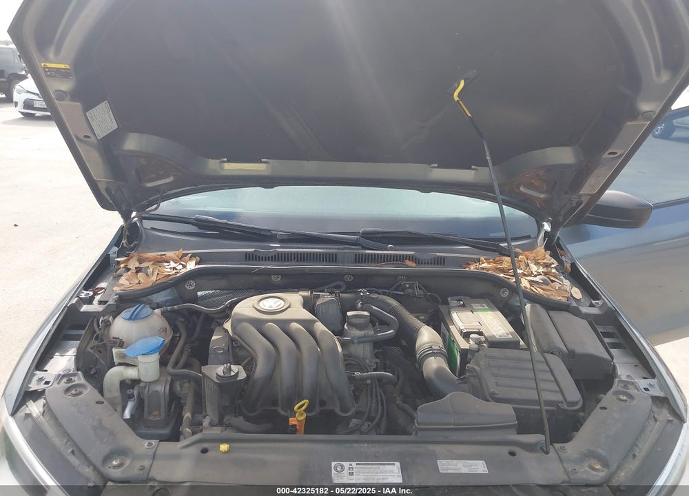 2015 VOLKSWAGEN JETTA VIN: 3VW2K7AJ5FM276681