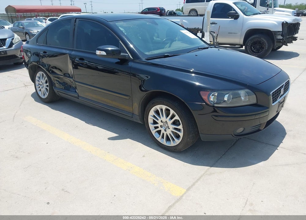 2007 VOLVO S40 2.4I VIN: YV1MS382572286360