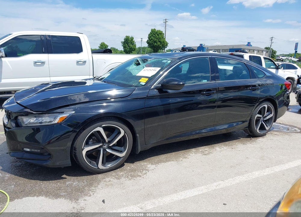 2018 HONDA ACCORD VIN: 1HGCV1F3XJA144741