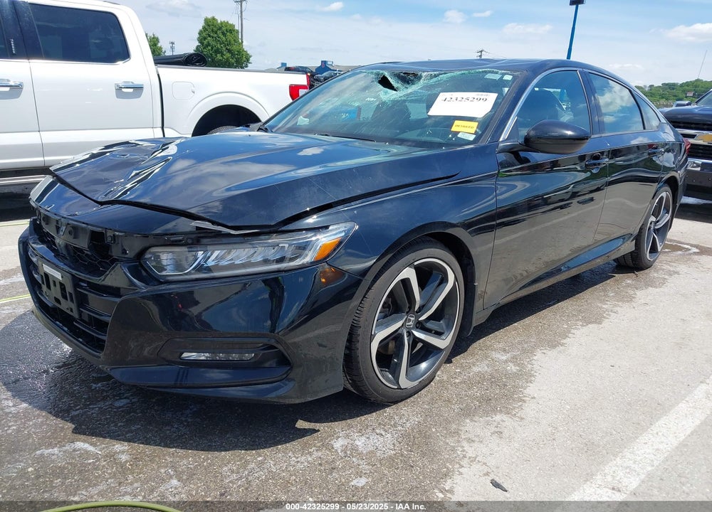 2018 HONDA ACCORD VIN: 1HGCV1F3XJA144741