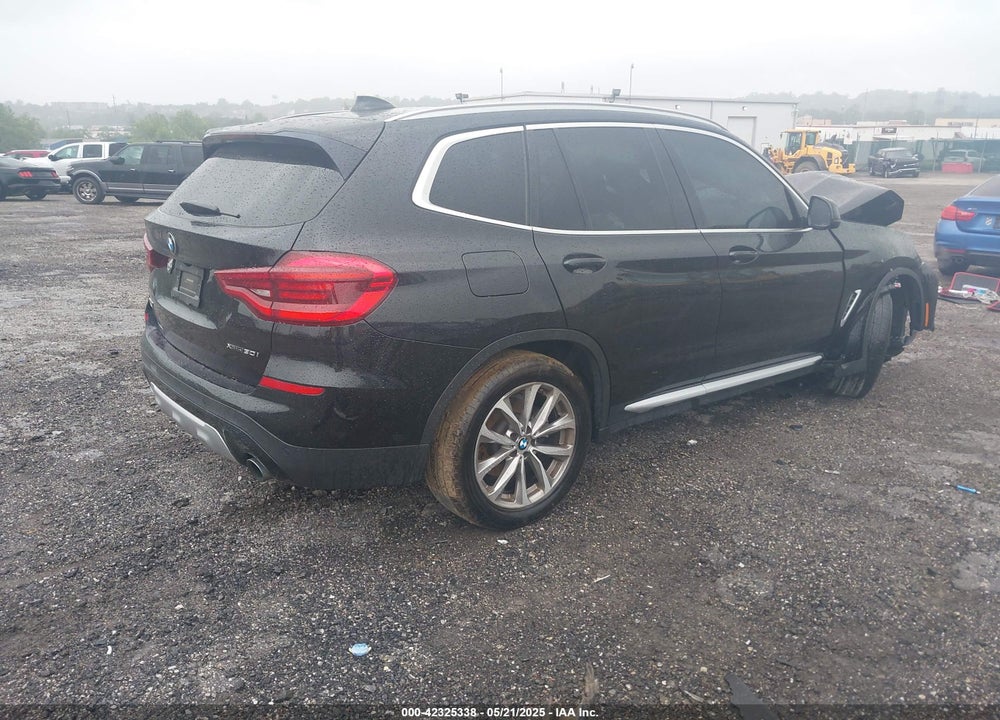 2019 BMW X3 VIN: 5UXTR9C57KLP97233