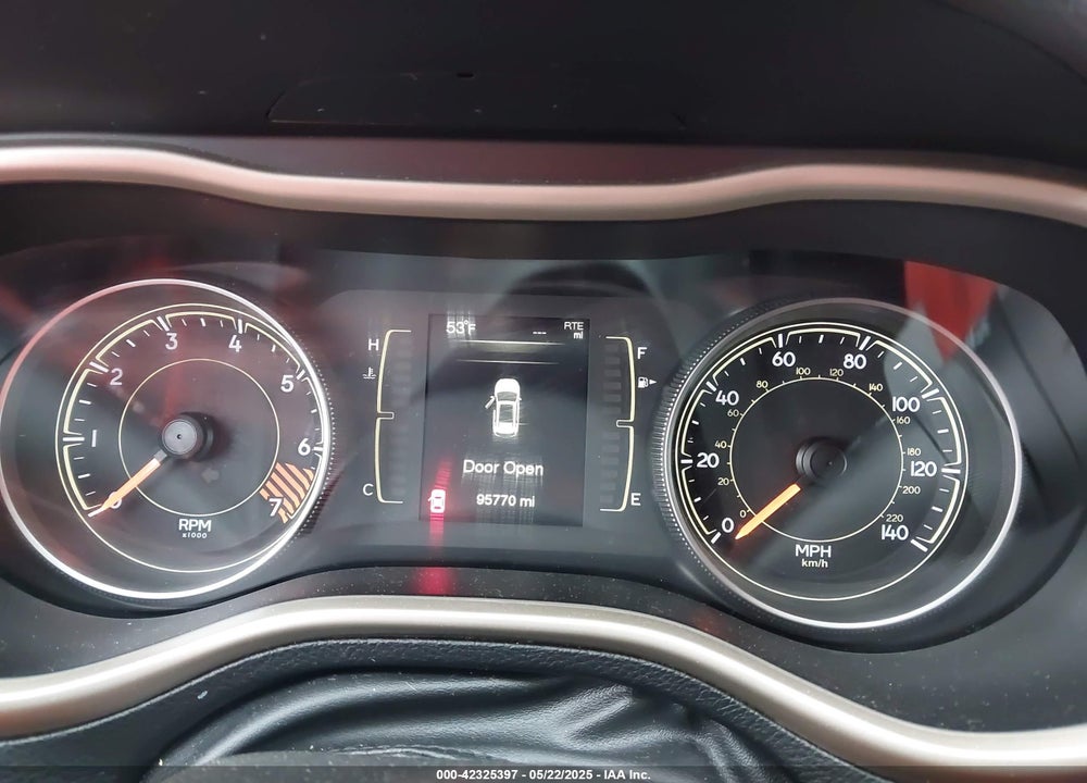 2015 JEEP CHEROKEE VIN: 1C4PJMCB9FW792395